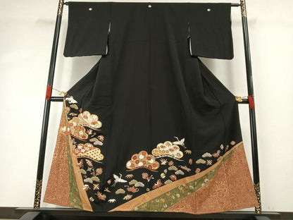平和屋着物●創業460年・千總　黒留袖　駒刺繍　鶴　宝尽くし松文　金彩　正絹　逸品　AABH5105fy