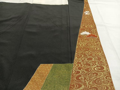 平和屋着物●創業460年・千總　黒留袖　駒刺繍　鶴　宝尽くし松文　金彩　正絹　逸品　AABH5105fy