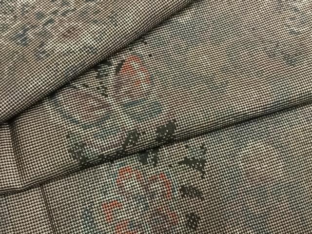 平和屋着物●本場大島紬　カタス7マルキ　花蝶文　正絹　逸品　AABH5120fy