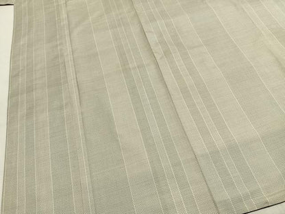 平和屋着物●本場大島紬　白大島　150亀甲　間道　正絹　逸品　AABH5140fy