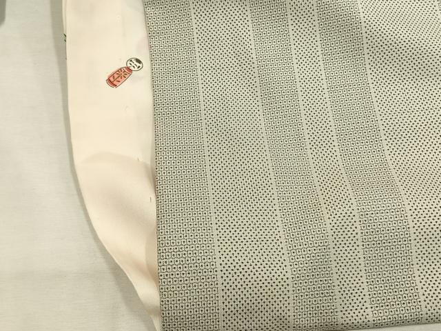 平和屋着物●本場大島紬　白大島　150亀甲　間道　正絹　逸品　AABH5140fy