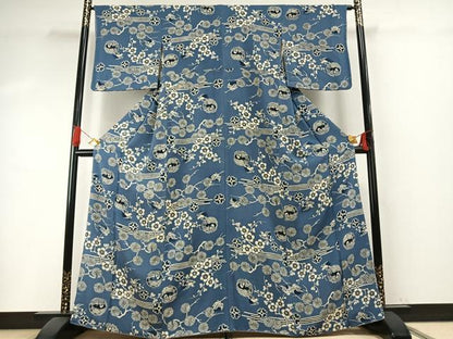 平和屋着物●上質な小紋　本藍　型染め　花鳥文　暈し染め　鬼しぼ縮緬　正絹　逸品　AABH5175fy
