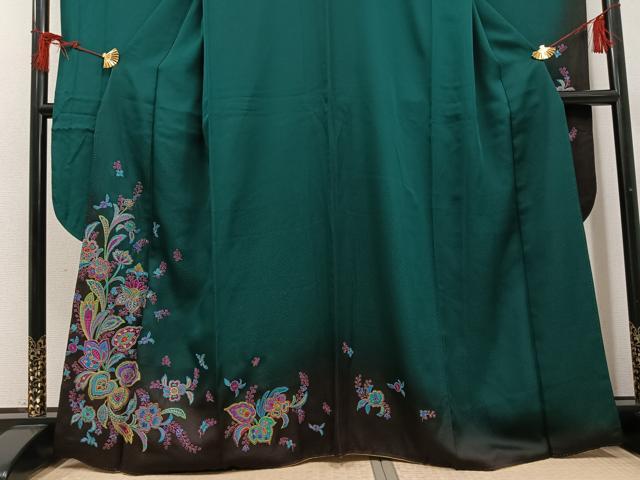 平和屋着物●豪華振袖　駒刺繍　草花文　正絹　逸品　AABH5248ph