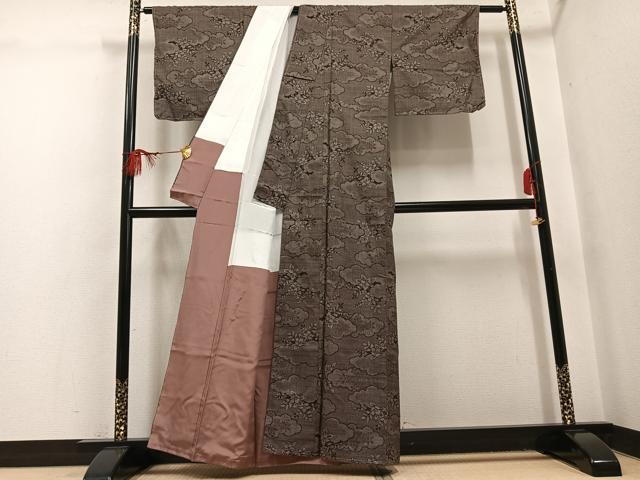 平和屋着物●本場大島紬　一元7マルキ　雲重ね草花文　正絹　逸品　未使用　AABH5300ph