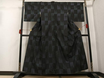 平和屋着物●本場大島紬　カタス7マルキ　市松文　正絹　逸品　AABH5320ph