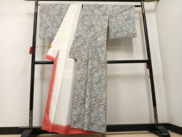 平和屋着物●都喜ヱ門　本場大島紬　白大島　一元7マルキ　総絣　草花文　藤絹織物謹製　正絹　逸品　AABH5345ph 平和屋着物○都喜ヱ門 本場大島紬 白大島 一元7マルキ 総絣 草花文 藤