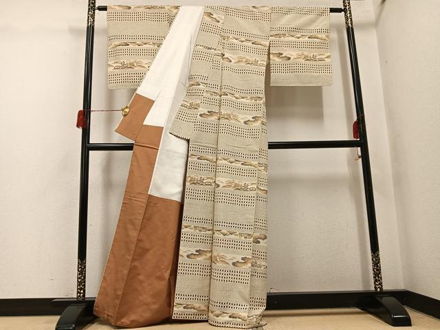 平和屋着物●上質な紬　遠山風景文　正絹　逸品　未使用　AABH5349ph 平和屋着物○上質な紬 遠山風景文 正絹 逸品 未使用 AABH5349ph