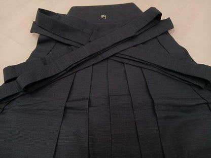 平和屋着物●男性　馬乗り袴　色無地　百入茶色　正絹　逸品　AABH5357ph