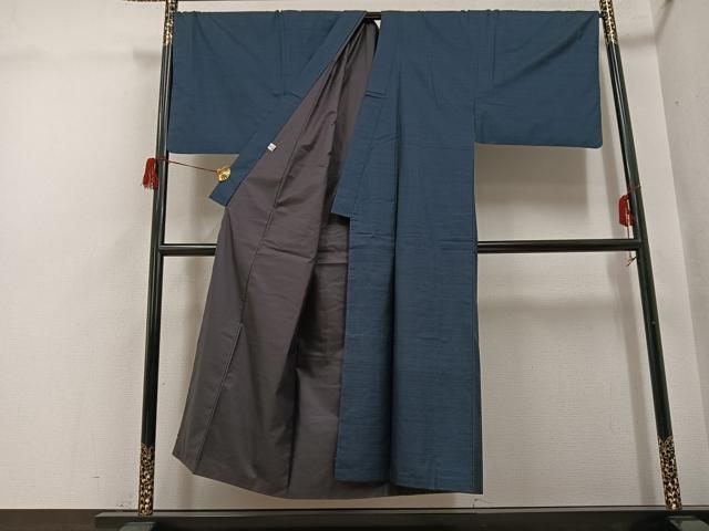 平和屋着物●男性　本場大島紬　アンサンブル　100亀甲　手織　総詰め　恵純雄作　証紙付き　キングサイズ　正絹　逸品　AABH5365ph