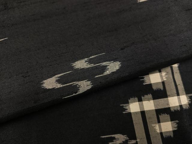 平和屋着物●上質な紬　琉球絣　正絹　逸品　AABH5398ph