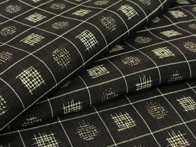 平和屋着物▽上質な紬　単衣　幾何学文様　黒地　正絹　逸品　AABH5646jh