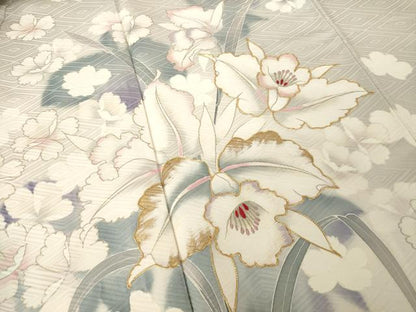 平和屋着物●豪華振袖　駒刺繍　草花文　金彩　ロング丈　正絹　逸品　AABH5775ck