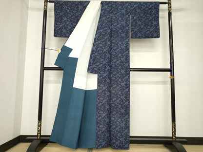 平和屋着物●上質な小紋　紬地　型染め　藍　花唐草文　正絹　逸品　AABH5786ck