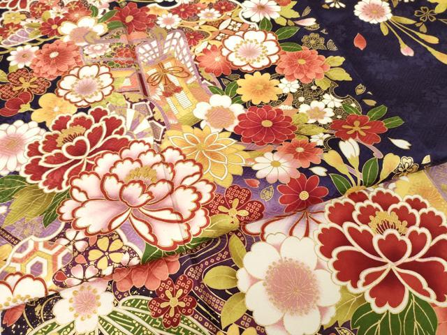 平和屋着物●豪華振袖　御所車雪輪花文　暈し染め　金彩　正絹　逸品　AABH5794ck