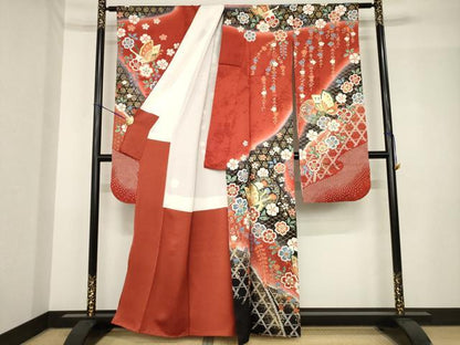 平和屋着物●豪華振袖　駒刺繍　花蝶文　金彩　正絹　逸品　AABH5823ck