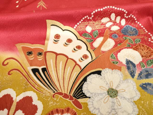 平和屋着物●豪華振袖　駒刺繍　雪輪花蝶文　金彩　正絹　逸品　AABH5831ck