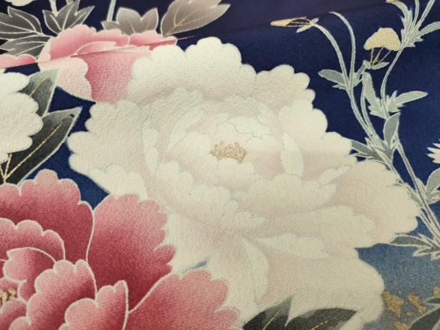 平和屋着物●豪華振袖　草花文　暈し染め　金彩　正絹　逸品　AABH5844ck