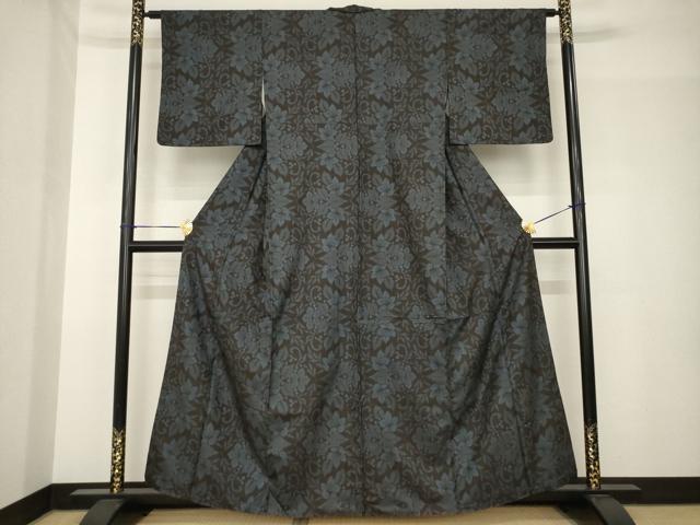 平和屋着物●本場大島紬　花唐草文　一元7マルキ　黒地　正絹　逸品　AABH5857ck