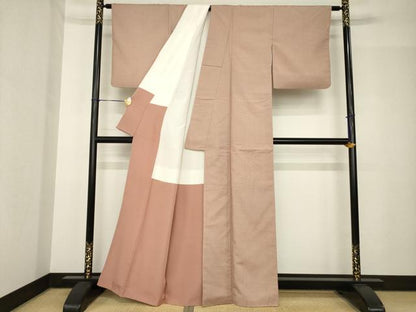 平和屋着物●上質な紬　色無地　宍色　正絹　逸品　AABH5868ck