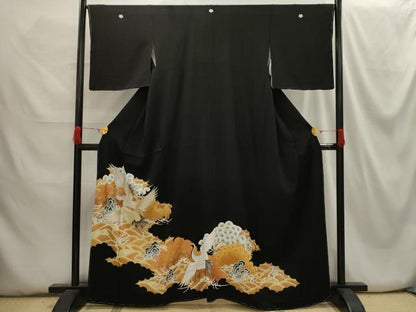 平和屋着物■豪華黒留袖　刺繍　雲取り飛鶴浜松文　金銀糸　金彩　正絹　逸品　AABH5987sx