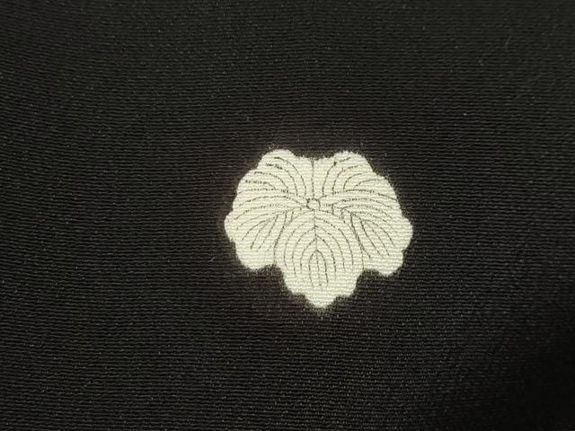 平和屋着物■豪華黒留袖　刺繍　雲取り飛鶴浜松文　金銀糸　金彩　正絹　逸品　AABH5987sx