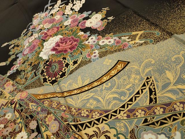 平和屋着物■豪華黒留袖　鬘帯花鳥文　金彩　正絹　逸品　AABH6126sx