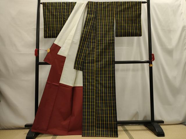 平和屋着物■上質な紬 格子 黒地 正絹 逸品 AABH6143sx