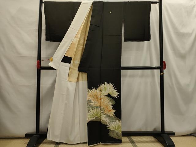 平和屋着物■豪華黒留袖　刺繍　流水飛鳥文　金銀糸　銀彩　正絹　逸品　AABH6240sx