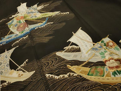 平和屋着物■豪華黒留袖　駒刺繍　舟　金銀彩　正絹　逸品　AABH6328sx