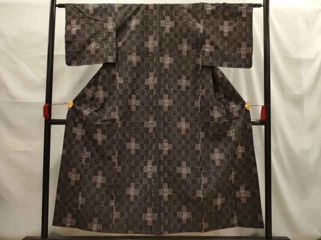平和屋着物■上質な紬　網代文様　胴抜き仕立て　正絹　逸品　AABH6337sx