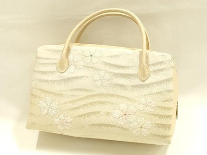平和屋着物●和装小物　和装バッグ　ハンドバッグ　利休バッグ　流水に桜　金銀糸　逸品　AABH6630ay