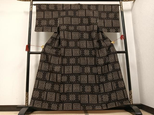平和屋着物●上質な紬　幾何学文様　正絹　逸品　AABH6805ph