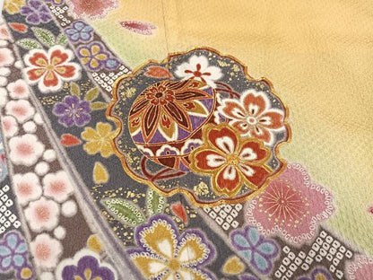 平和屋着物●豪華振袖　駒刺繍　雪輪花文　暈し染め　金彩　正絹　逸品　AABH6819ph
