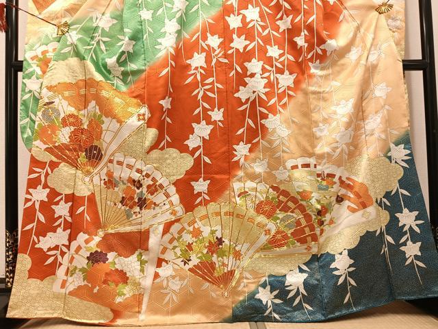 平和屋着物●豪華振袖　駒刺繍　檜扇花文　金彩　正絹　逸品　AABH6829ph
