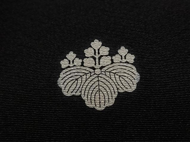 平和屋着物●豪華黒留袖　友禅　作家物　駒刺繍　吉祥草花文　暈し染め　金彩　正絹　逸品　AABH6841ph