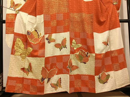 平和屋着物●豪華振袖　駒刺繍　絞り　舞蝶文　金彩　正絹　逸品　AABH6852ph