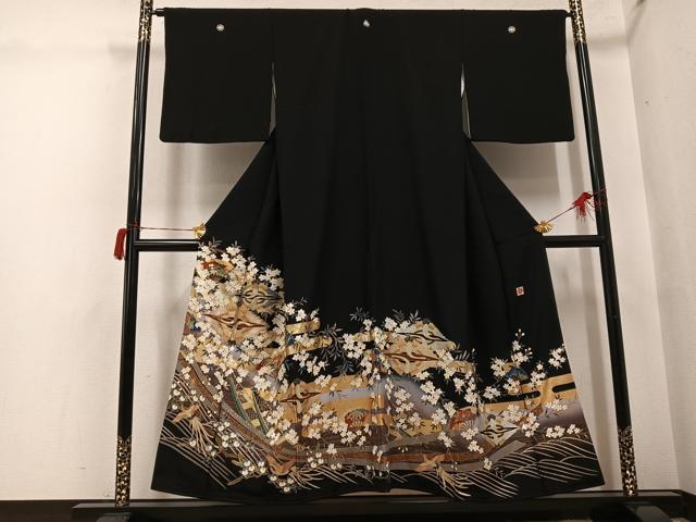 平和屋着物●女優・後藤久美子ブランド　黒留袖　駒刺繍　向かい鶴扇面草花文　金銀彩　正絹　逸品　AABH6860ph