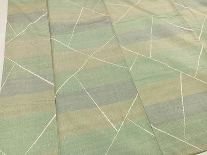 平和屋着物●本場大島紬　カタス9マルキ　幾何学文様　正絹　逸品　AABH6863ph