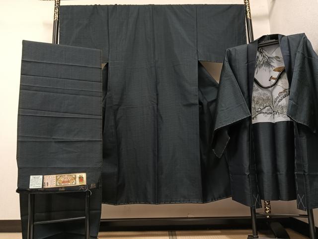 平和屋着物●男性　本場大島紬　アンサンブル　さが美扱い　上村絹織物謹製　証紙付き　正絹　逸品　未使用　AABH6886ph