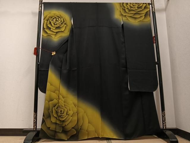 平和屋着物●豪華振袖　薔薇　暈し染め　黒地　正絹　逸品　AABH6889ph