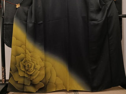 平和屋着物●豪華振袖　薔薇　暈し染め　黒地　正絹　逸品　AABH6889ph