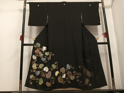 平和屋着物●豪華黒留袖　駒刺繍　葵　金彩　正絹　逸品　AABH6902ph