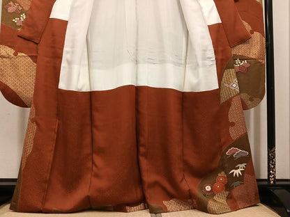 平和屋着物●豪華振袖　駒刺繍　雪輪御所車草花文　金彩　正絹　逸品　AABH6903ph