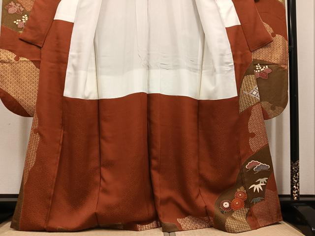 平和屋着物●豪華振袖　駒刺繍　雪輪御所車草花文　金彩　正絹　逸品　AABH6903ph