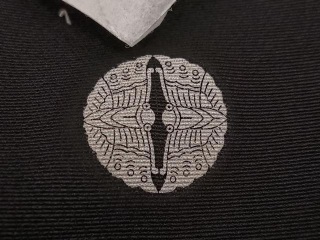 平和屋着物●豪華黒留袖　作家物　駒刺繍　花兎之図　金彩　正絹　逸品　未使用　AABH6908ph