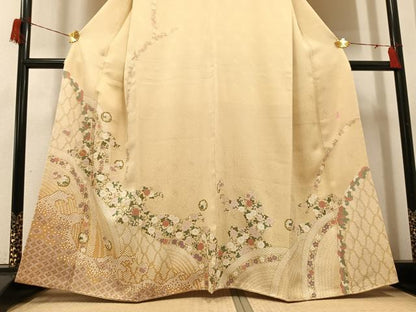 平和屋着物●訪問着　作家物　高橋義和　駒刺繍　花唐草文　金彩　やまと金ラベル　正絹　逸品　未使用　AABH6945ph