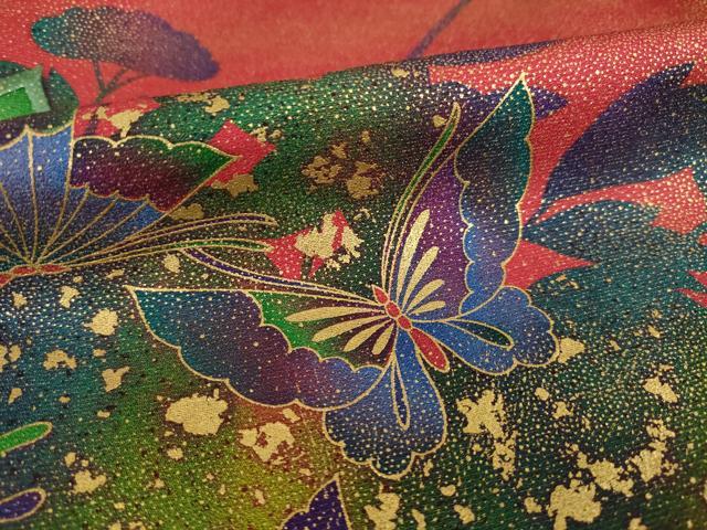 平和屋着物●豪華振袖　刺繍　舞蝶文　暈し染め　金彩　金通し地　正絹　逸品　AABH7042ck