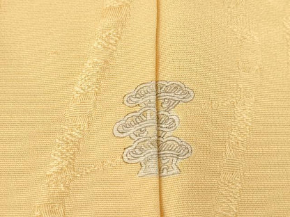 平和屋着物●上質な色無地　樹林地紋　萱草色　正絹　逸品　AABH7044ck