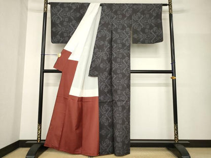 平和屋着物●本場大島紬　一元7マルキ　幾何学花文　正絹　逸品　AABH7045ck