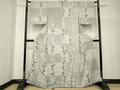 平和屋着物●訪問着　草花文　黒地　金彩　正絹　逸品　AABH7051ck